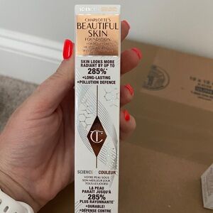 Charlotte Tilbury Beautiful Skin Foundation - Neutral 7